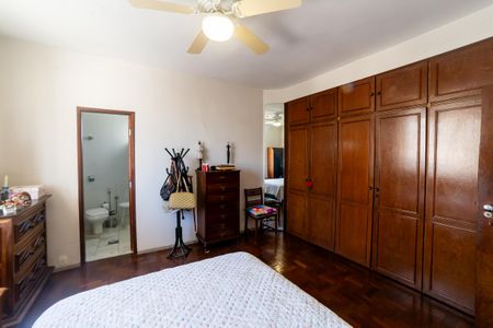 Apartamento à venda com 450m², 6 quartos e 2 vagas Apartamento à venda com 450m², 6 quartos e 2 vagasSuíte 1