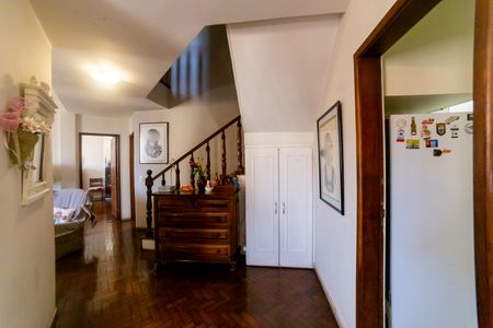 Apartamento à venda com 450m², 6 quartos e 2 vagas Apartamento à venda com 450m², 6 quartos e 2 vagasCopa