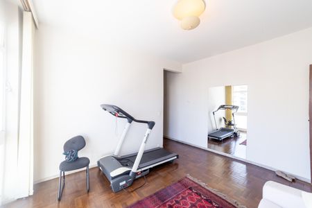 Apartamento à venda com 450m², 6 quartos e 2 vagas Apartamento à venda com 450m², 6 quartos e 2 vagasQuarto 1