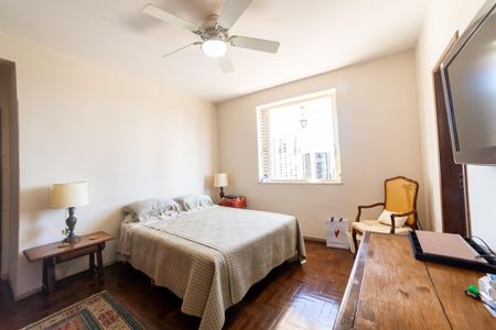 Apartamento à venda com 450m², 6 quartos e 2 vagas Apartamento à venda com 450m², 6 quartos e 2 vagasSuíte 3