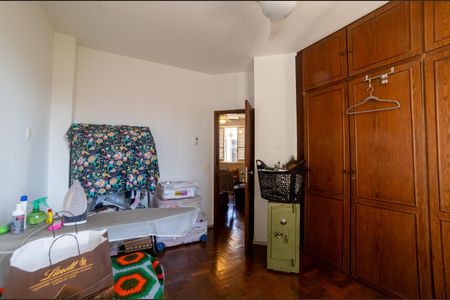 Apartamento à venda com 450m², 6 quartos e 2 vagas Apartamento à venda com 450m², 6 quartos e 2 vagasQuarto 3