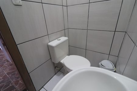 Casa à venda com 171m², 3 quartos e 3 vagasBanheiro de Serviço 2