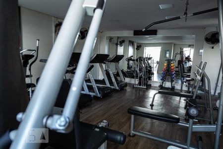 Apartamento para alugar com 80m², 2 quartos e 2 vagasÁrea comum - Academia