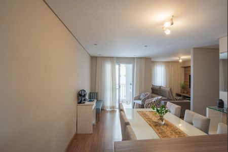 Apartamento para alugar com 80m², 2 quartos e 2 vagasSala de Jantar