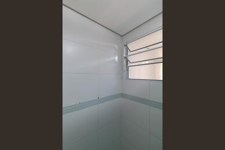 Casa de condomínio à venda com 33m², 1 quarto e sem vaga Casa de condomínio à venda com 33m², 1 quarto e sem vagaBanheiro Social