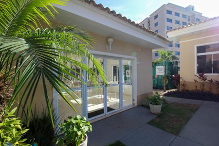 Apartamento para alugar com 50m², 2 quartos e 1 vagaÁrea comum - Salão de festas