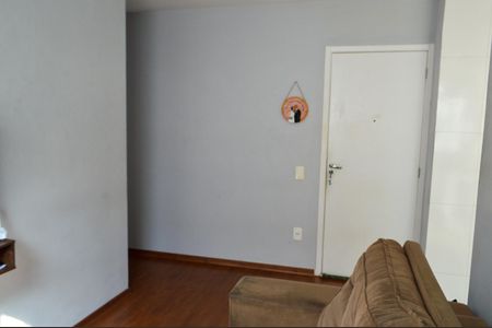 Apartamento para alugar com 41m², 2 quartos e sem vagaSala