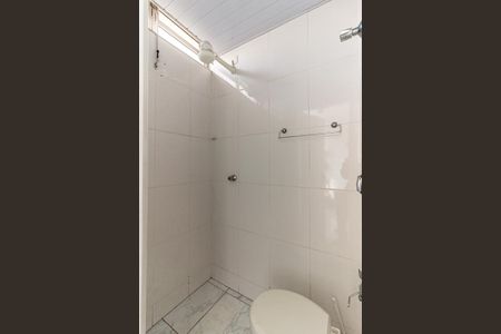 Apartamento à venda com 80m², 2 quartos e sem vaga Apartamento à venda com 80m², 2 quartos e sem vagaBanheiro de Serviço