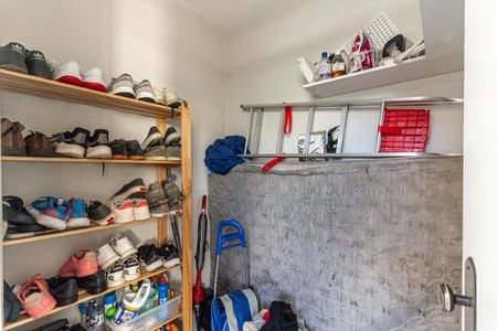 Apartamento à venda com 80m², 2 quartos e sem vaga Apartamento à venda com 80m², 2 quartos e sem vagaQuarto de Serviço