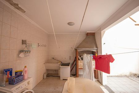 Casa de condomínio à venda com 405m², 6 quartos e 8 vagasÁrea de Serviço