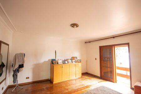 Casa de condomínio à venda com 405m², 6 quartos e 8 vagasSuíte 2