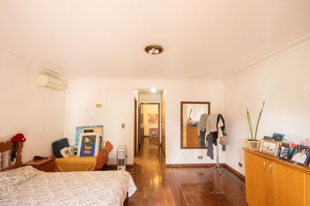 Casa de condomínio à venda com 405m², 6 quartos e 8 vagasSuíte 2