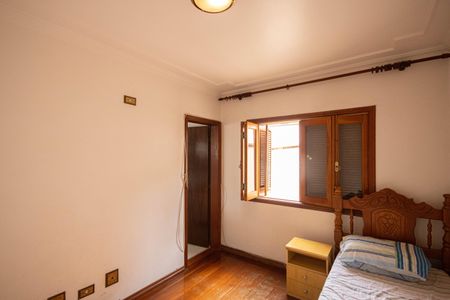 Casa de condomínio à venda com 405m², 6 quartos e 8 vagasSuíte 5