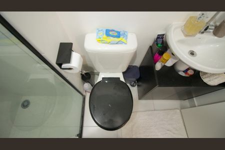 Apartamento à venda com 32m², 2 quartos e sem vagaBanheiro