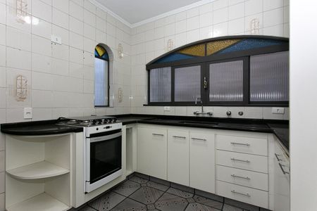 Casa à venda com 220m², 3 quartos e 6 vagasCozinha