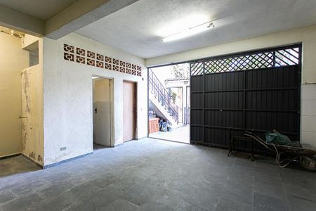 Casa à venda com 220m², 3 quartos e 6 vagasGaragem