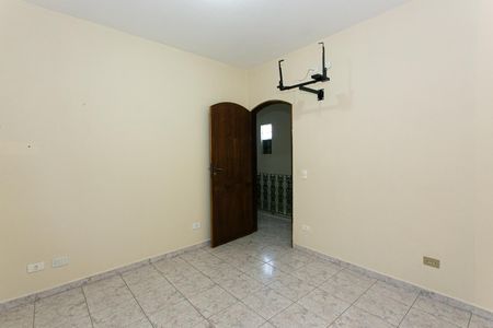 Casa à venda com 220m², 3 quartos e 6 vagasQuarto 2