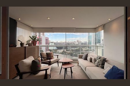 Apartamento para alugar com 84m², 2 quartos e 2 vagas Apartamento para alugar com 84m², 2 quartos e 2 vagasVaranda