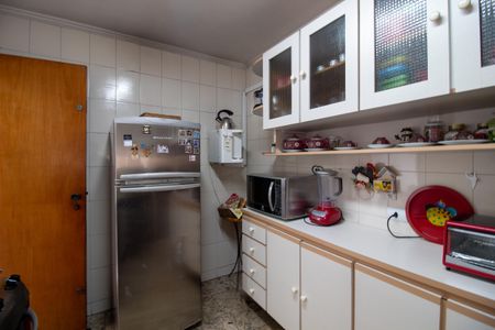 Casa de condomínio à venda com 177m², 4 quartos e 2 vagasCozinha