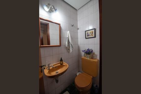 Casa de condomínio à venda com 177m², 4 quartos e 2 vagasLavabo da Sala