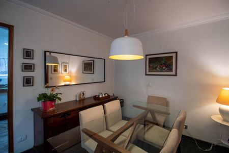 Casa de condomínio à venda com 177m², 4 quartos e 2 vagasSala de Jantar