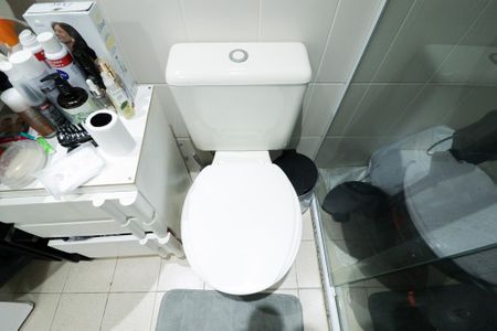 Apartamento à venda com 60m², 3 quartos e 1 vaga Apartamento à venda com 60m², 3 quartos e 1 vagaBanheiro Social