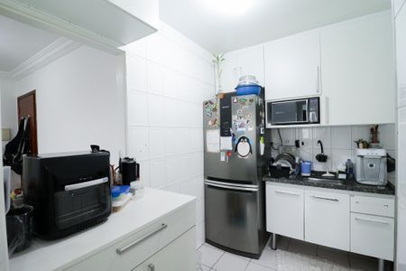 Apartamento à venda com 60m², 3 quartos e 1 vaga Apartamento à venda com 60m², 3 quartos e 1 vagaCozinha e Área de Serviço