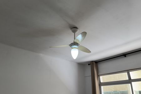 Apartamento para alugar com 40m², 1 quarto e 1 vaga Apartamento para alugar com 40m², 1 quarto e 1 vagaSala