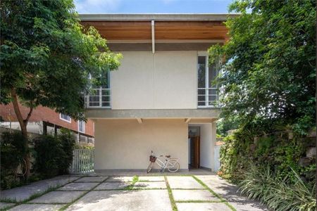 Casa à venda com 225m², 4 quartos e 4 vagasFoto 04