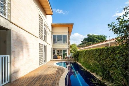 Casa à venda com 225m², 4 quartos e 4 vagasFoto 15