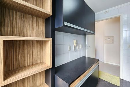 Apartamento à venda com 84m², 3 quartos e 2 vagasCozinha 