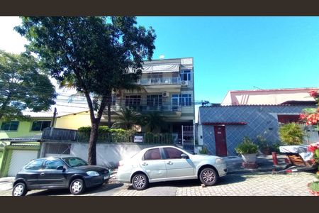 Apartamento à venda com 92m², 3 quartos e 2 vagasFachada