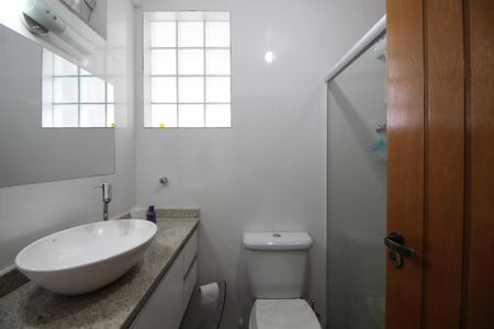 Apartamento à venda com 92m², 3 quartos e 2 vagasBanheiro Social