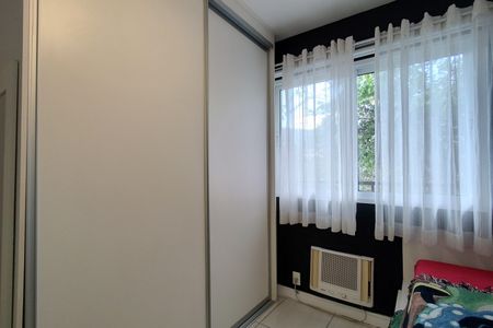 Casa de condomínio à venda com 145m², 3 quartos e 2 vagasQuarto 1