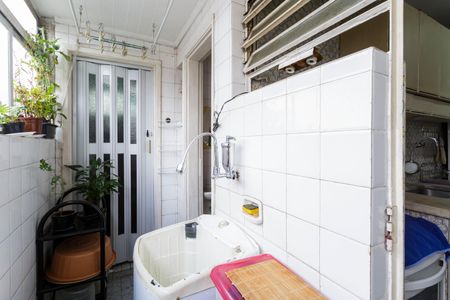 Apartamento à venda com 82m², 2 quartos e 1 vagaÁrea de Serviço