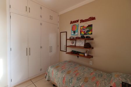 Apartamento para alugar com 98m², 3 quartos e 1 vagaQuarto 1