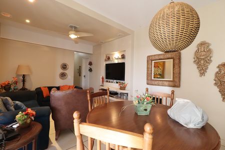 Apartamento para alugar com 98m², 3 quartos e 1 vagaSala