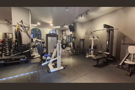 Apartamento à venda com 260m², 3 quartos e 4 vagasÁrea comum - Academia