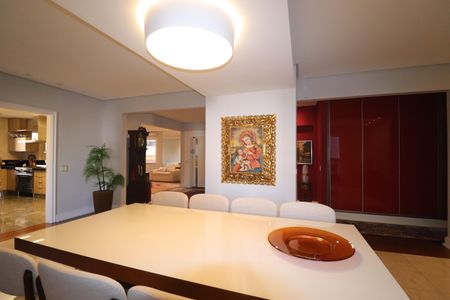 Apartamento à venda com 260m², 3 quartos e 4 vagasSala de jantar