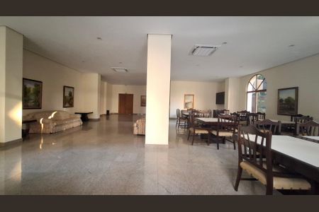 Apartamento à venda com 260m², 3 quartos e 4 vagasSalão de festas