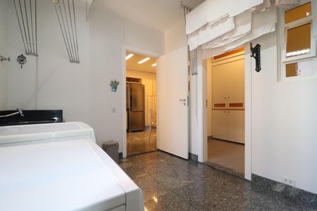 Apartamento à venda com 260m², 3 quartos e 4 vagasÁrea de Serviço