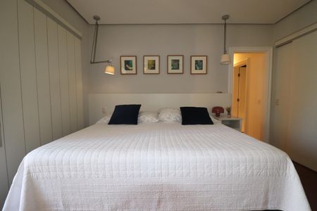 Apartamento à venda com 260m², 3 quartos e 4 vagasSuíte