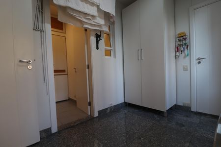 Apartamento à venda com 260m², 3 quartos e 4 vagasÁrea de Serviço