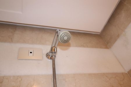 Apartamento à venda com 260m², 3 quartos e 4 vagasBanheiro 2 da suíte