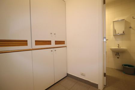 Apartamento à venda com 260m², 3 quartos e 4 vagasQuarto de serviço
