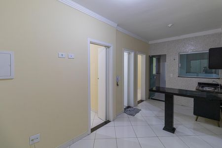 Apartamento à venda com 40m², 2 quartos e sem vagaSala e Cozinha 