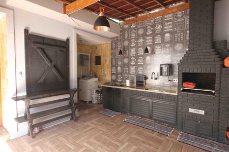 Casa à venda com 85m², 2 quartos e 2 vagas Casa à venda com 85m², 2 quartos e 2 vagasEspaço Gourmet