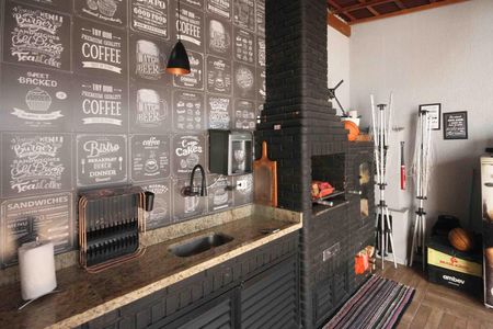 Casa à venda com 85m², 2 quartos e 2 vagas Casa à venda com 85m², 2 quartos e 2 vagasEspaço Gourmet