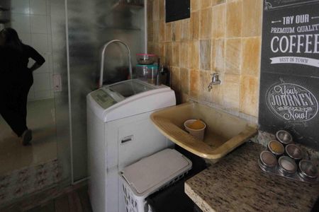 Casa à venda com 85m², 2 quartos e 2 vagas Casa à venda com 85m², 2 quartos e 2 vagasÁrea de Serviço