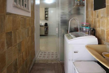 Casa à venda com 85m², 2 quartos e 2 vagas Casa à venda com 85m², 2 quartos e 2 vagasÁrea de Serviço